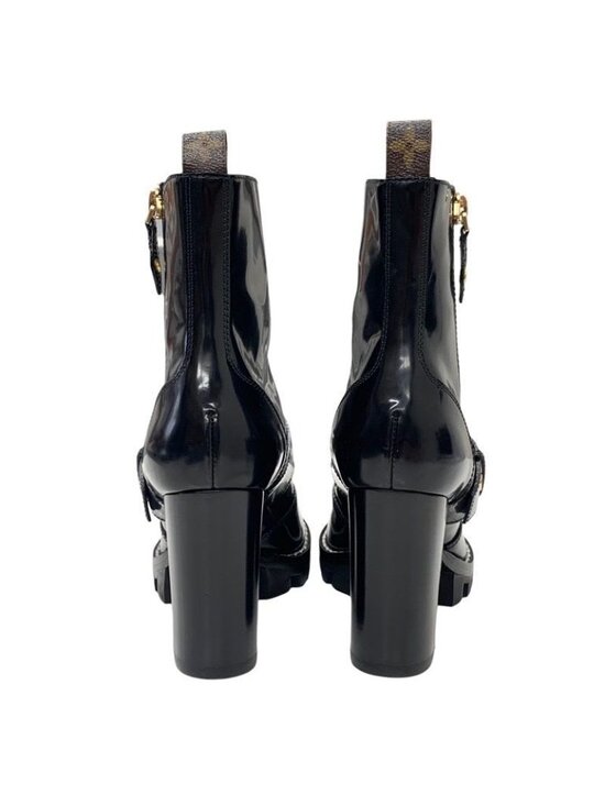 LOUIS VUITTON boots Star trail line short boots Patent  Louis Vuitton Star Trail Line Boots Short Ankle Shoes Belt Leather